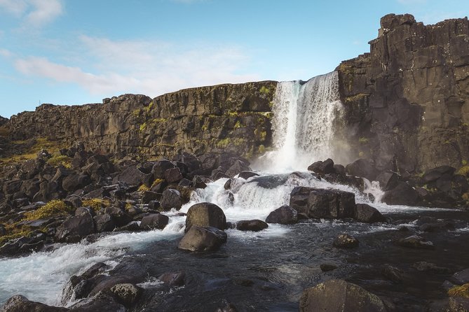 Golden Circle Tales, Tomato Farm & Kerid – Small Group from RVK - Geysir gives you Iceland’s famous burst of steam