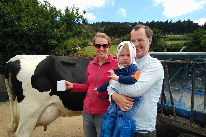 Half-Day Farm Visit and Cow Milking Experience - Guides who shape the morning