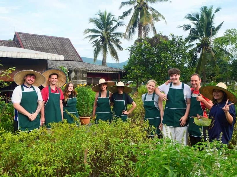 Half-Day Thai Cooking Class on a Local Farm Near Chiang Mai - A friendly atmosphere with English instruction