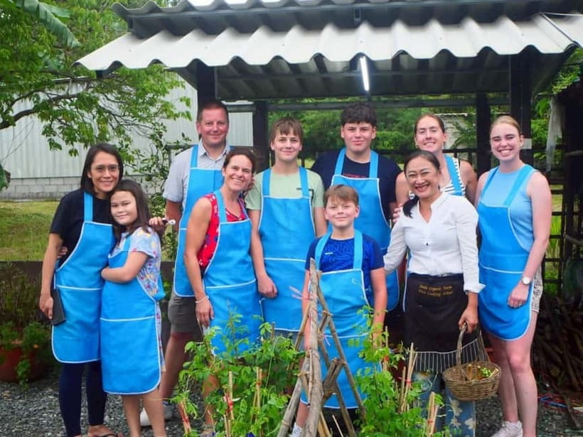 Half-Day Thai Cooking Class on a Local Farm Near Chiang Mai - Practical details before you reserve