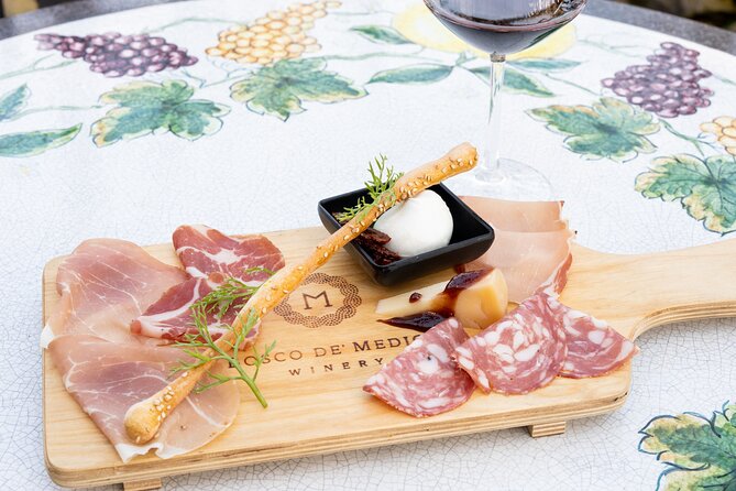 Harvest Like a Local: Grape Stomping with Wine Pairing Lunch - What the $120.15 price really covers