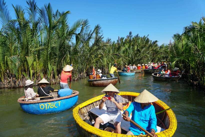 Hoi An: Buffalo riding, Cycling,be a Farmer and Fisher man - Morning or afternoon: which departure works best?