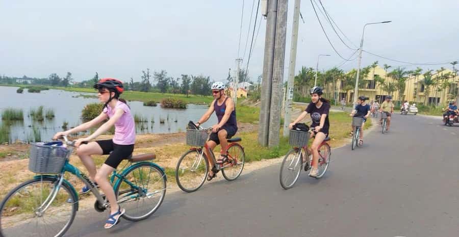 Hoi An: Countryside Bicycle Tour with Farm, Basket Boat Ride - What the $34 Price Really Covers