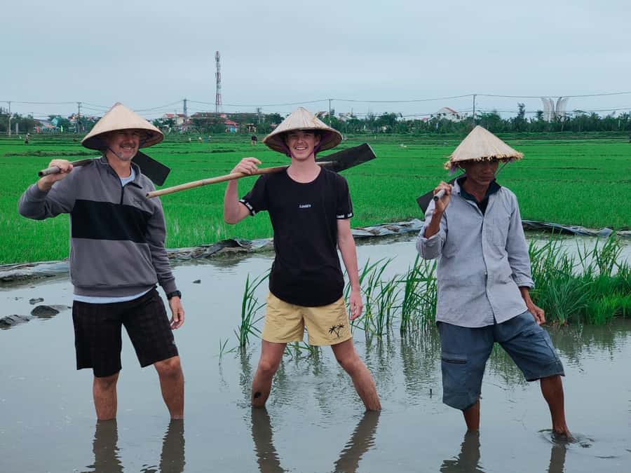 Hoi An: Countryside by Cycling, Buffalo Riding & Do Farming - Who will enjoy this tour most?