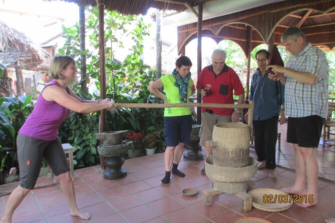 Hoi An Rice Farm Tour and Buffalo Riding with Local Home Meal - Dressing Like a Vietnamese Farmer