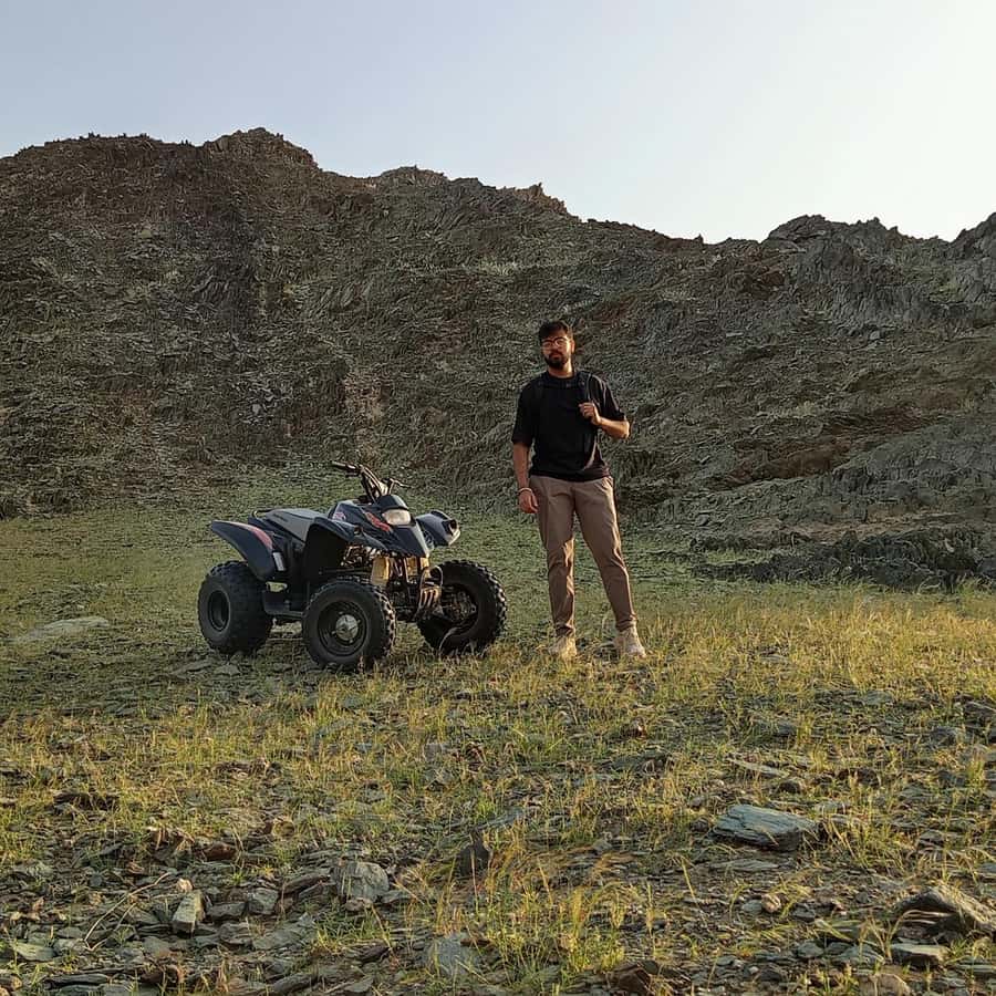 Jeddah Desert Safari: Quad Biking, Camel Farm & Sunset Views - What the $221 price really buys you