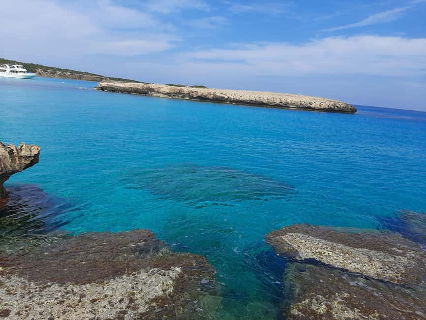 Jeep safari in French, English to Akamas, Gorge, Donkey Farm - Why this jeep safari works well for a full day