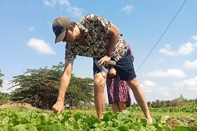 Kampot/Cambodia pepper farm . Cave. lake. Kep Crab market & more. - Quick take: five useful things to know