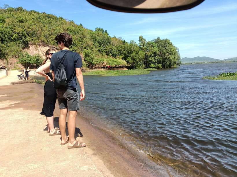 Kampot Countryside include Pepper farm,Kep crab market beach - Transport, pickup, and the practical side of the day