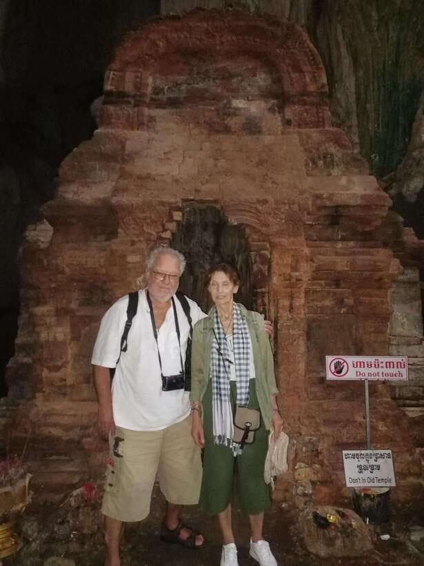Kampot: Full-day Countryside Tour with Pepper Farm and Kep - Brateak Krola Lake and a difficult modern story