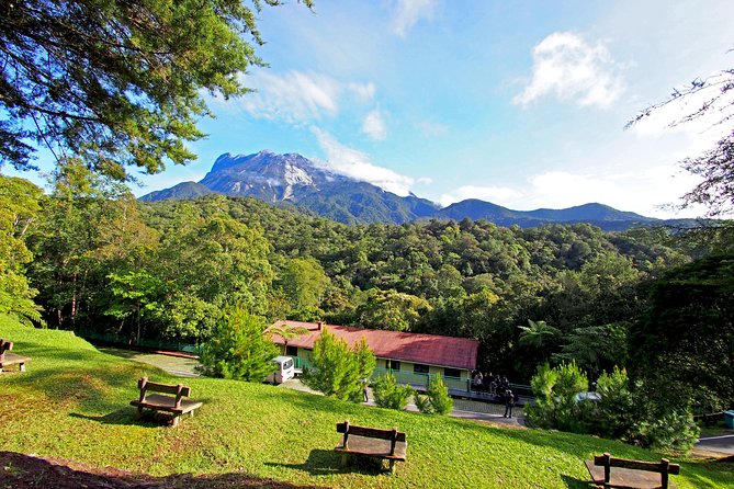 Kinabalu Park With Rumah Terbalik & Desa Cow Farm - A practical first look at the day