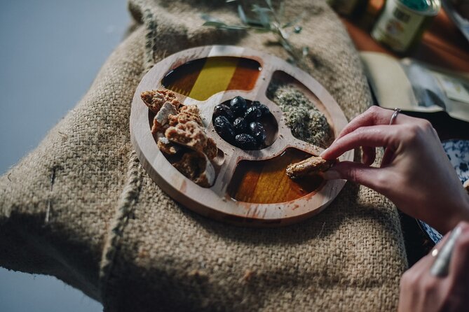 Kleanthi Olive Farm: Guided Tour with Local Delicacies Tasting - A short trip from Heraklion to Skalani