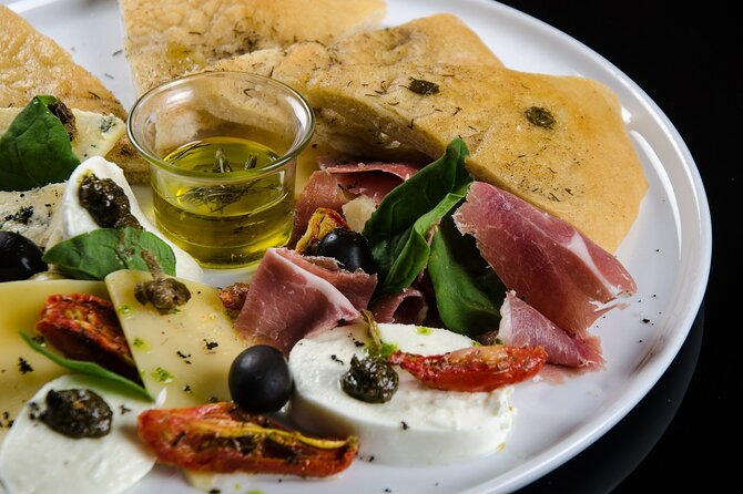 Kleanthi Olive Farm: Guided Tour with Local Delicacies Tasting - Seeing the olive mill and the route from fruit to bottle