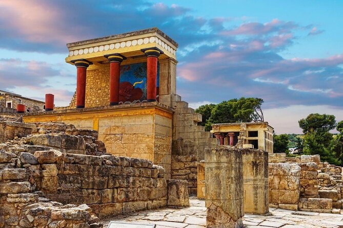 Knossos, Lasithi, Zeus Cave & Olive Mill Farm Combo Tour - Krasi and the old plane tree