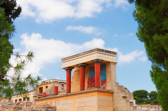 Knossos, Lasithi, Zeus Cave & Olive Mill Farm Combo Tour - The Lyrakis olive mill and a Cretan lunch