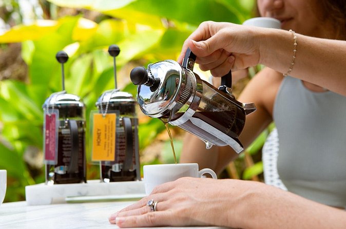 Kona Coffee Tasting: A Farm to Cup Experience - A compact session with a personal feel