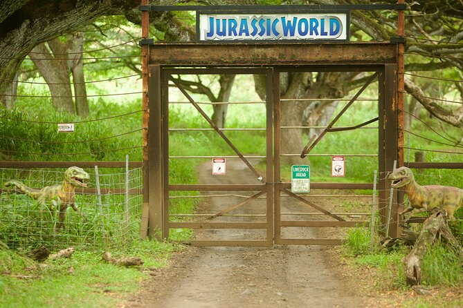 Kualoa Ranch: Novice E-Bike - Riding six miles through Kualoa and Kaʻaʻawa valleys