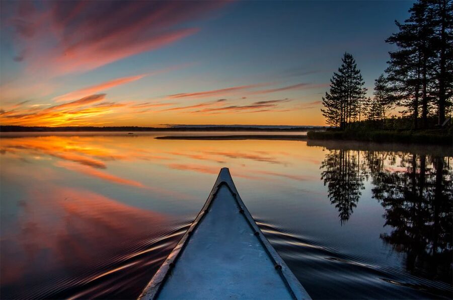 Lapland: Canoeing Trip with Reindeer and Husky Farm Tour - A simple Lapland meal by the water