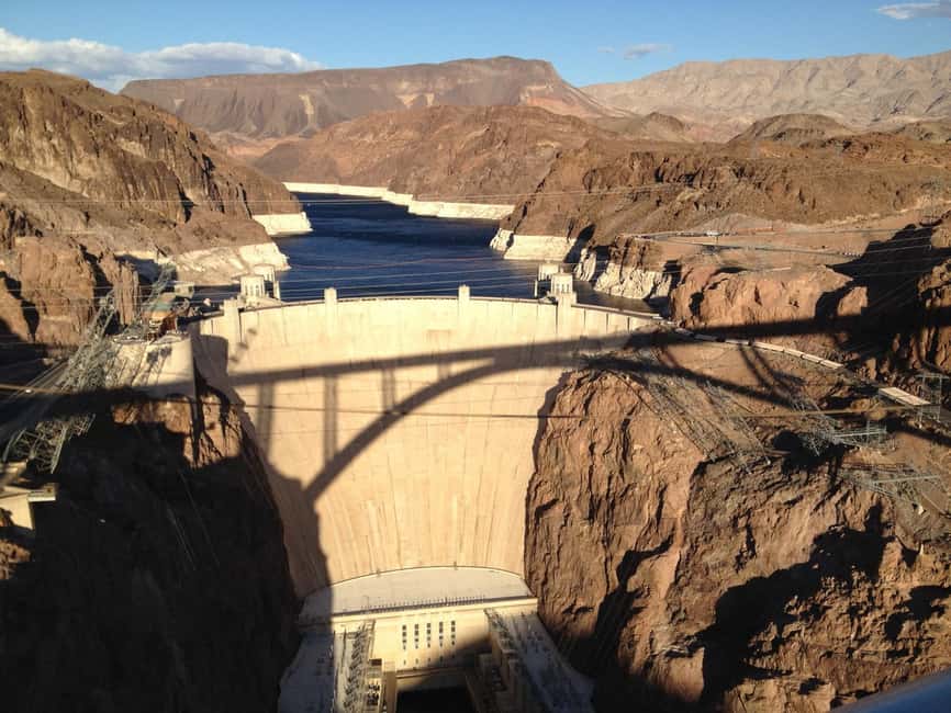 Las Vegas: Grand Canyon Helicopter & Ranch Adventure by Bus - The road from Las Vegas to Hoover Dam