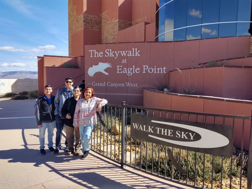Las Vegas:Grand Canyon West Tour, Ranch Lunch, Skywalk Entry - Five things to know before you go