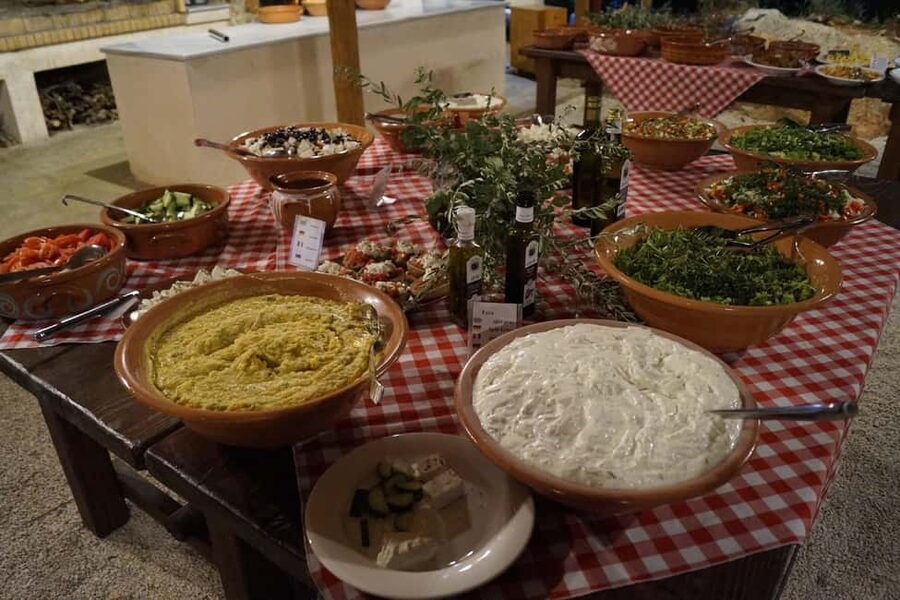 Lassithi, Zeus Cave, Olive Mill Farm & Knossos Combo Tour - Knossos deserves more than a rushed final hour