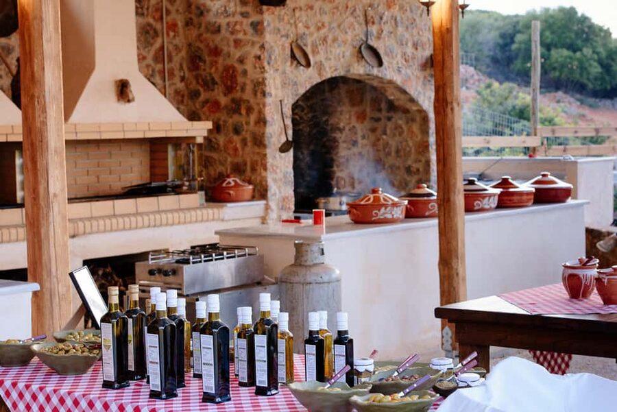 Lassithi, Zeus Cave, Olive Mill Farm & Knossos Combo Tour - Vidiani Monastery offers a quiet first stop