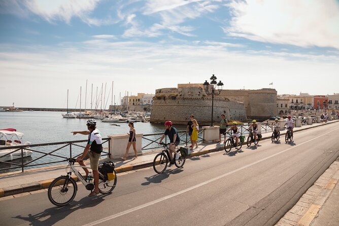 Lecce to Gallipoli E-Bike Tour with Swim, Farm Tasting +Taxi back - The day at a glance