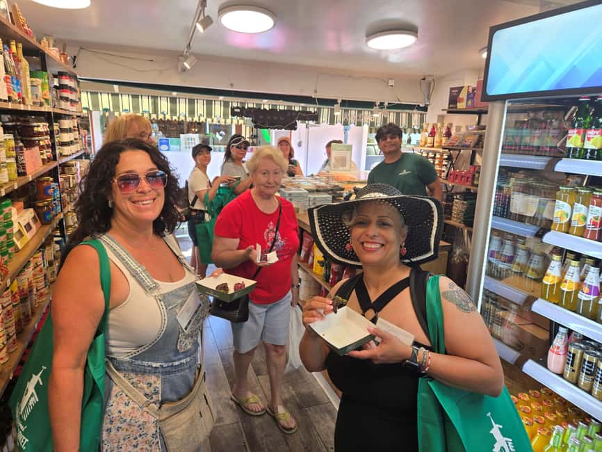 Los Angeles: Original Farmers Market Food & History Tour - The best parts of the market tour