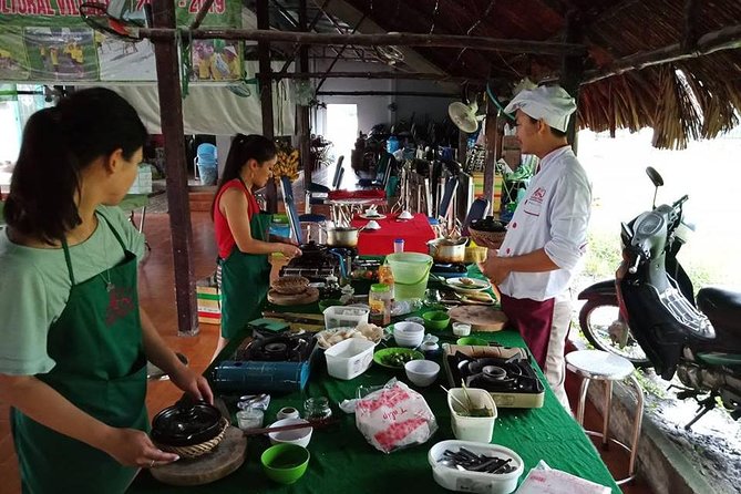 Market to Farm to Table Cooking Class in saigon - The Teaching Style: Warm, Patient, and Personal
