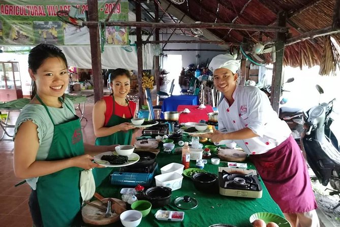 Market to Farm to Table Cooking Class in saigon - A 7:30 am Start at the Wet Market