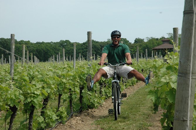 Mattituck New York Guided Farm and Wine Country Bike Tour - Starting at 10:00 am on Main Road