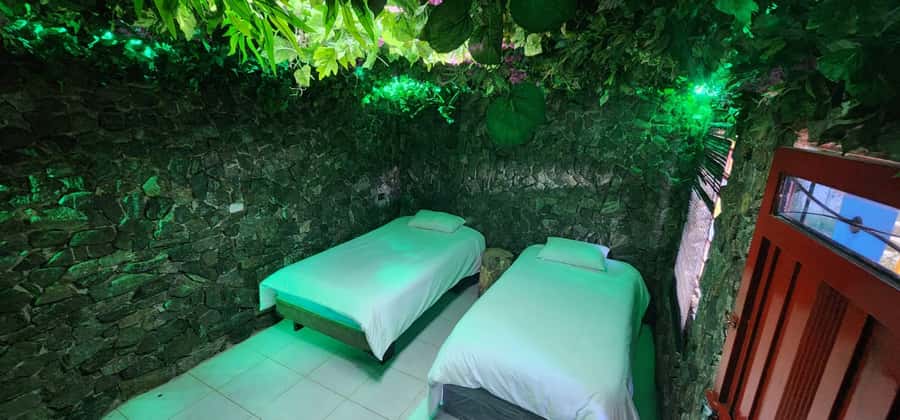 Medellin: Coffee Farm Tour & Spa with Overnight Glamping - The Morning Colombian Breakfast