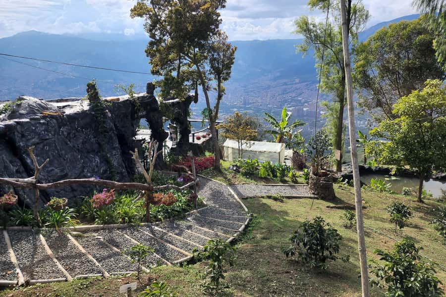 Medellin: Horseback Riding Coffee Farm Tour with Coffee Spa - How the $150 Price Measures Up