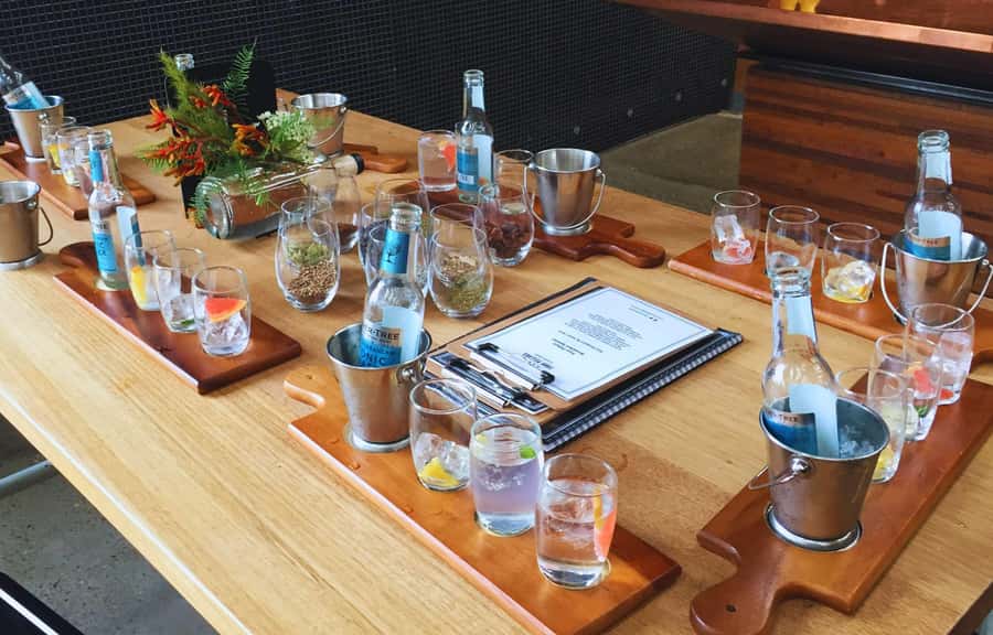 Melbourne: Yarra Valley Wine, Choc, Farm Fresh, Gin Tour - Chocolate tasting at the Yarra Valley Chocolaterie