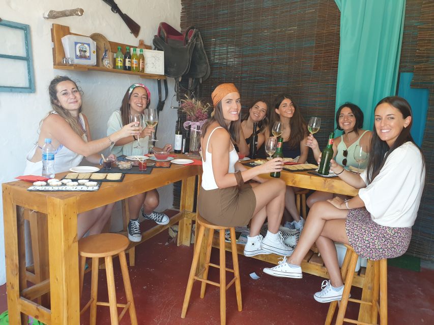 Menorca: Cheesemaking and Farm-Fresh Product Tasting - Who will get the most from this experience