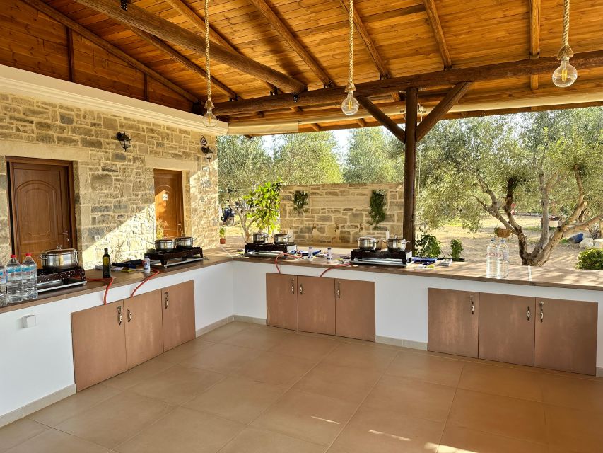 Moires: Cooking Class and Olive Oil Tasting at a Family Farm - Should you book Cretan Vibes?