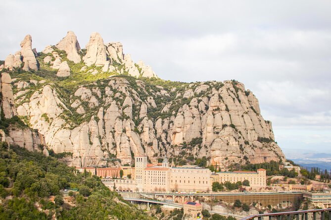 Montserrat Full Day Tour with Farmhouse Lunch and Winery Visit - Group size, meeting point, and practical details