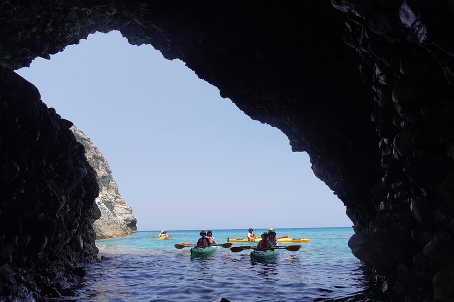 Naxos: Kampos Farm Sea Kayak Tour with Snorkeling & Picnic - The 12km coastline by kayak