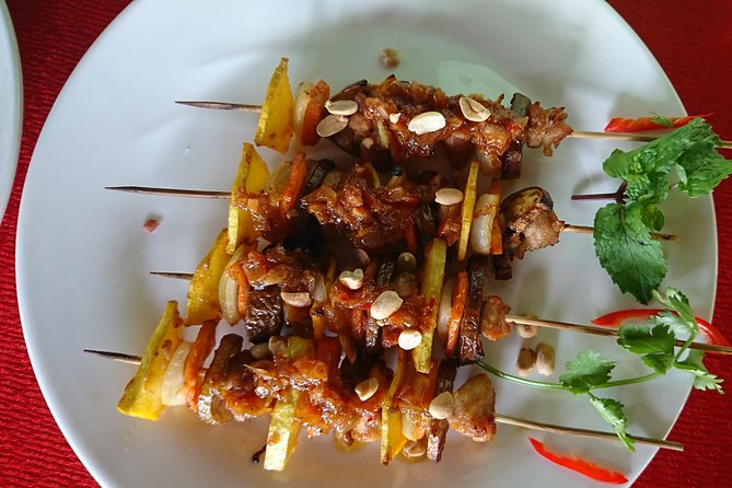 One day be Farmer and Master chef in Saigon - Four dishes, then the reward