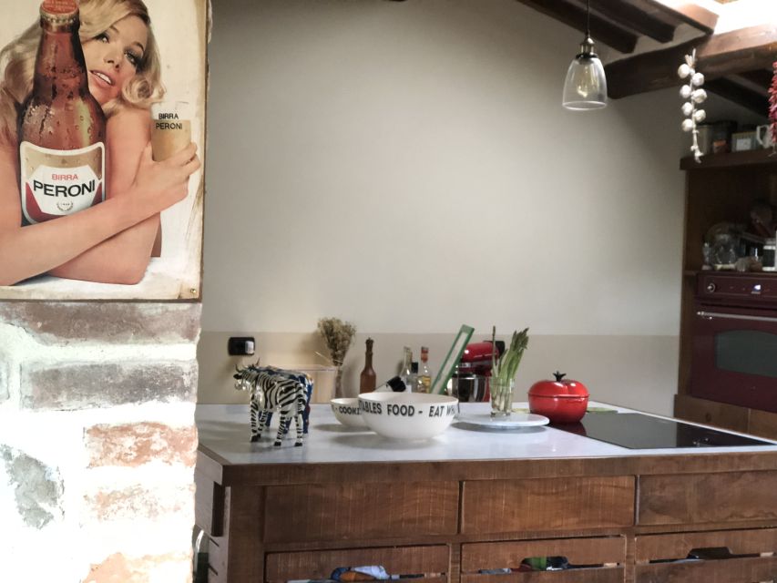 Paciano: Organic Cooking Class at a Farm with Lunch & Wine - Arriving at Fontanaro near Paciano