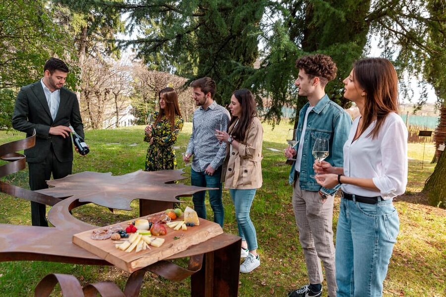 PARCO DELLA FILANDETTA WINE & ART FARM : ART&NATURE TOUR - Key details to know before you book