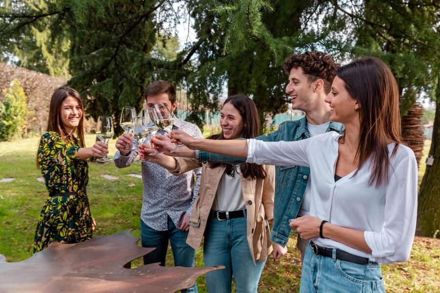 PARCO DELLA FILANDETTA WINE & ART FARM : ART&NATURE TOUR - Through the cellar and into the winemaking story