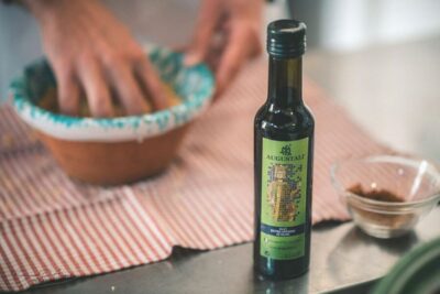 Partinico: Olive Harvest with Wine Tasting and Brunch