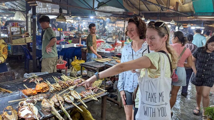 Pepper farm guided tour, Kep/Crab Market, salt & secret lake - Five details that shape the day