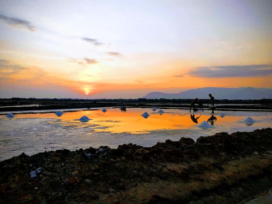 Pepper farm guided tour, Kep/Crab Market, salt & secret lake - The ride back and the practical limits
