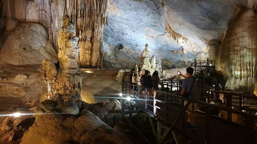 Phong Nha - Paradise Cave & Dark Cave or Duck Farm in needed - One kilometer inside Paradise Cave