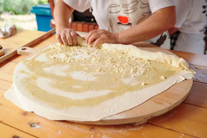 Phyllo Pies Baking Class @ Lefkada Micro Farm - Who should book this experience?