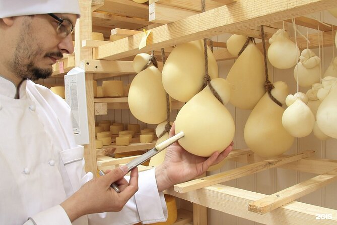 Pisa, Lucca & Cheese Farm with wine tasting Private Tour - FAQ