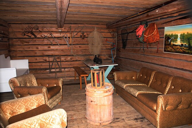Private Guided Tour in Kujala Ranch with 3 Course Meal - Granary museum, hay barn museum, and barn sauna