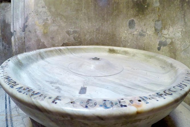 Private Mt Vesuvius and Pompeii with Lunch and Wine Farm Experience - The guide can shape the whole day